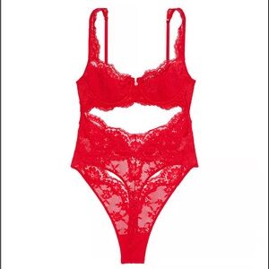 New! Victoria’s Secret Dare to Dream uplift lace teddy